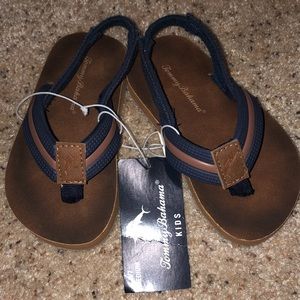 Tommy bahama strap sandals